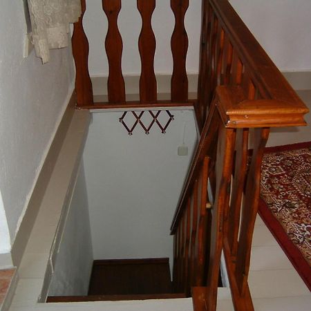 Yiayia'S Home Χάλκη Εξωτερικό φωτογραφία